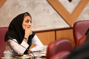 جلسه کمیته مورتالییتی مورخ 5 مهرماه سال جاری در مرکز قلب و عروق شهید رجایی: عکس شماره 9 / 12